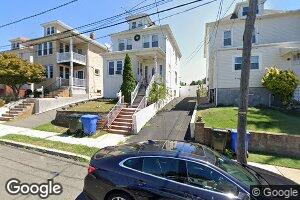 46 Paul St, Fords, NJ 08863