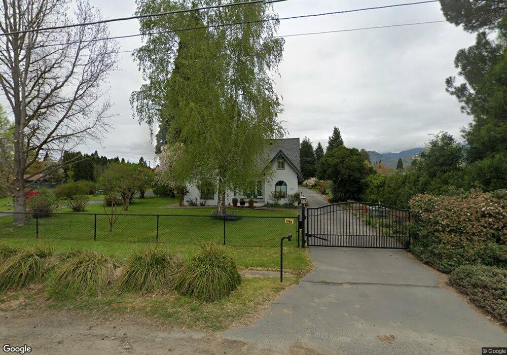 1382 Fruitdale Dr, Grants Pass, OR 97527 - photo 1