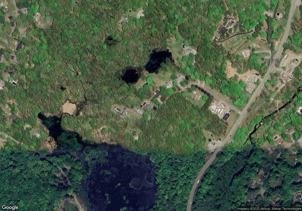 40 Lyons Rd, Cold Spring, NY 10516 - photo 1