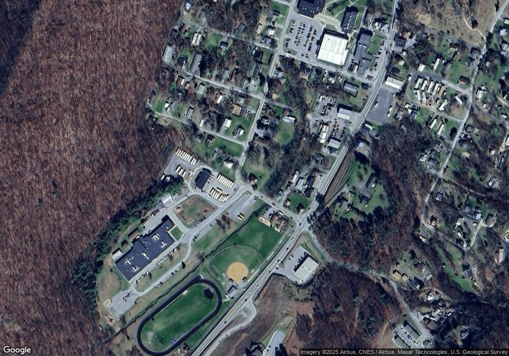 114 Myers Rd, Berkeley Springs, WV 25411 - photo 1