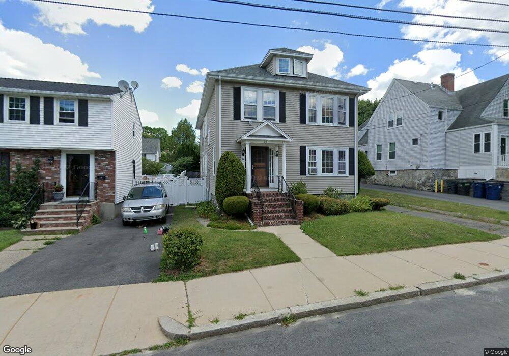 231 Willow St, West Roxbury, MA 02132 - photo 1