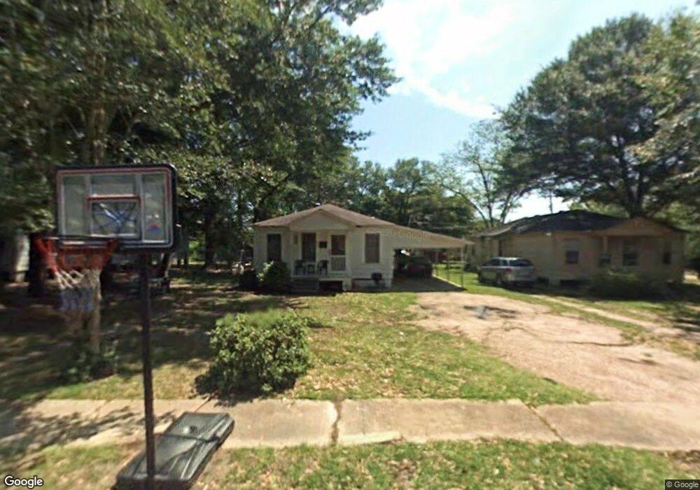 706 Lecompte St, Deridder, LA 70634 - photo 1