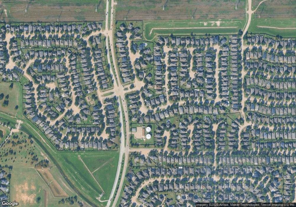 16818 Newlight Bend Dr, Houston, TX 77095 - photo 1