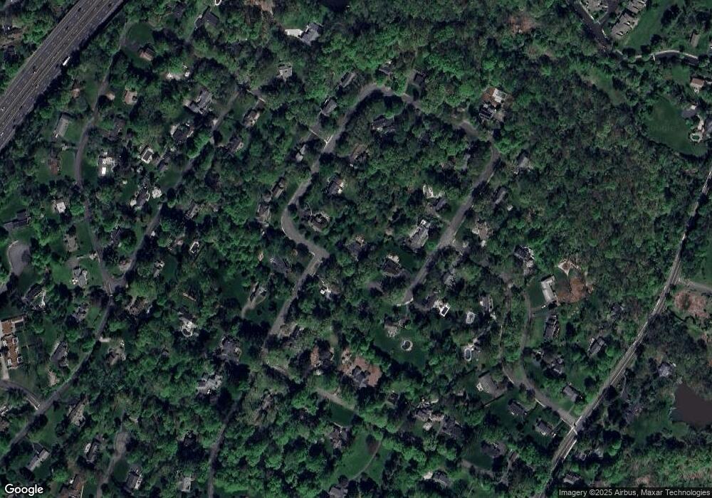 71 Walnut Cir, Basking Ridge, NJ 07920 - photo 1