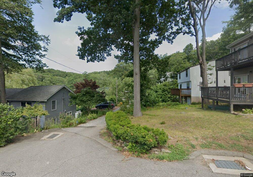 200 Lake Dr, East Hampton, CT 06424 - photo 1