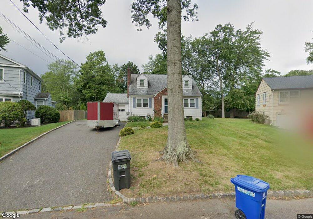 15 Fieldstone Dr, Livingston, NJ 07039 - photo 1