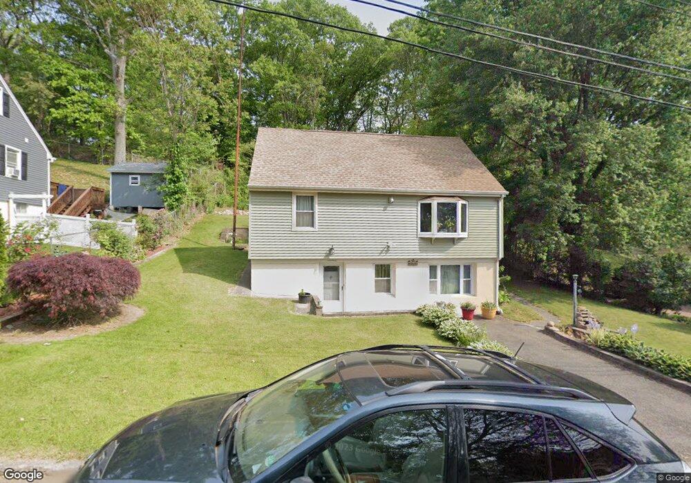 70 Rainbow Rd, Bridgeport, CT 06606 - photo 1