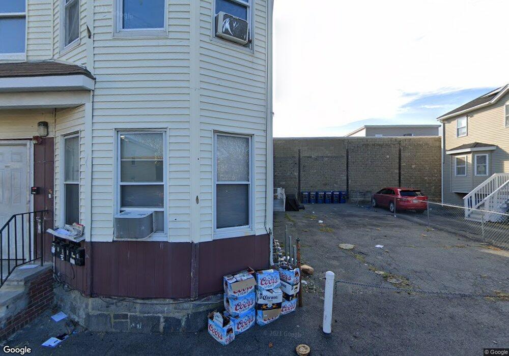 12 Kempton Ct unit 12, Lawrence, MA 01841 - photo 1