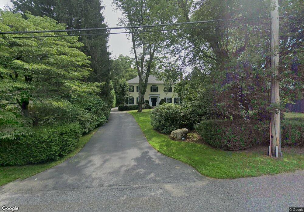 34 Clovelly Rd, Wellesley Hills, MA 02481 - photo 1