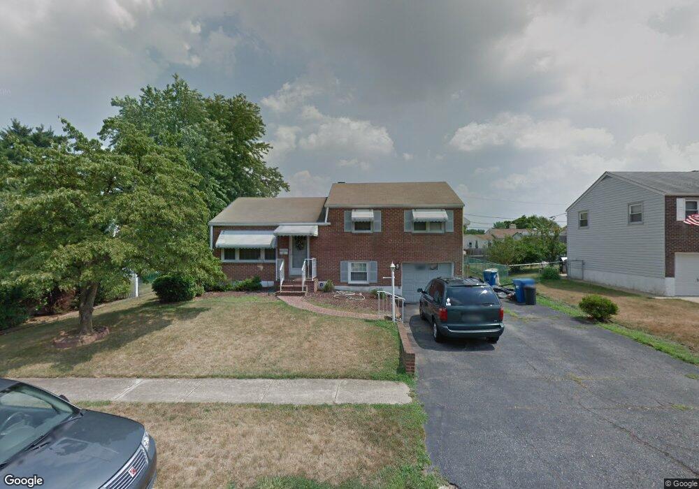 8 Whitehall Cir, Wilmington, DE 19808 - photo 1