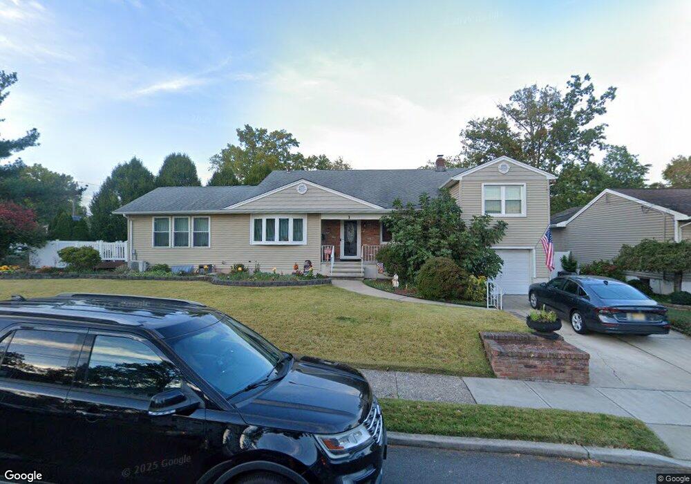 1 Exeter Rd, Clark, NJ 07066 - photo 1
