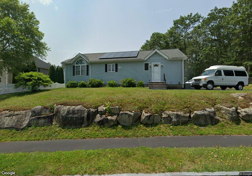 21 Independence Dr, Lowell, MA 01854 - photo 1
