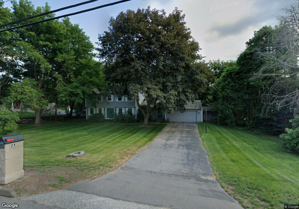 25 Chapin St, Ludlow, MA 01056 - photo 1