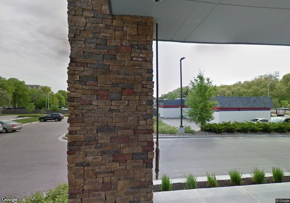 10310 Shawnee Mission Pkwy, Shawnee, KS 66203 - photo 1