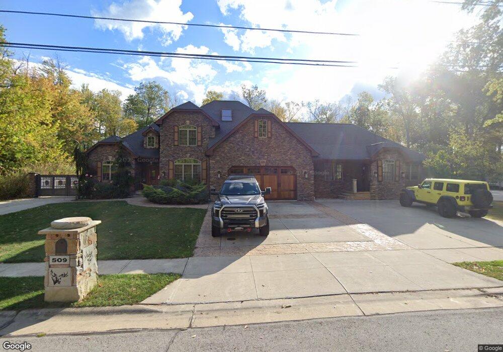 509 Cove Beach Ave, Sheffield Lake, OH 44054 - photo 1