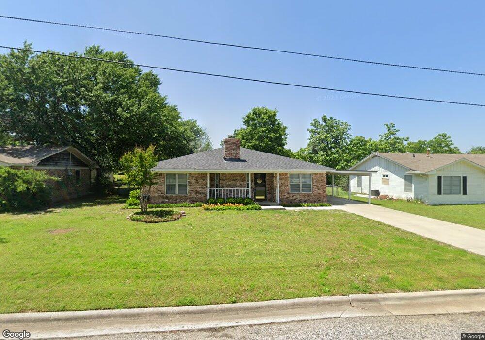 804 Carver St, Whitesboro, TX 76273 - photo 1
