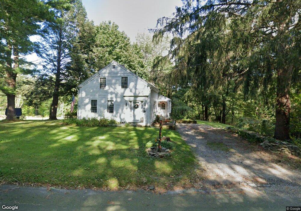 72 Woodstock Rd, Woodstock, CT 06281 - photo 1