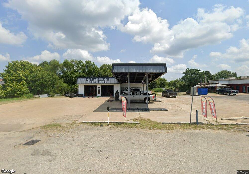 206 Interstate 45, Ennis, TX 75119 - photo 1