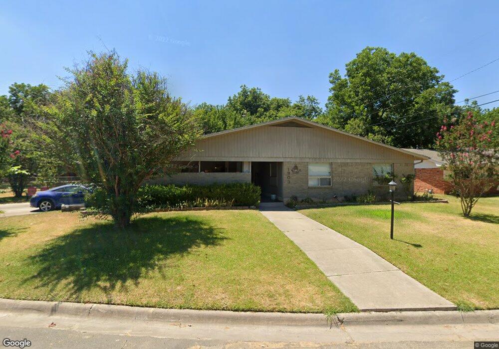 1903 Laurel Rd, Gainesville, TX 76240 - photo 1