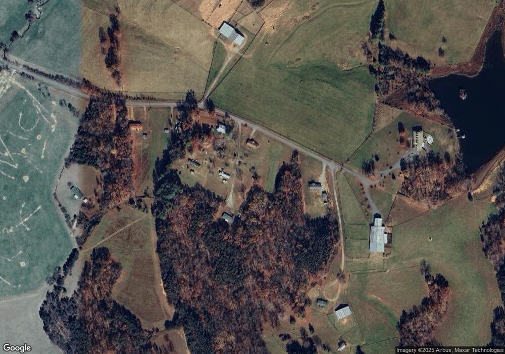 1106 Collins Rd, Axton, VA 24054 - photo 1