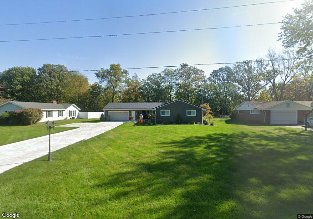 2545 Elmview Dr, Lima, OH 45806 - photo 1