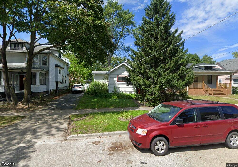 28 Philippa Ave, Waukegan, IL 60085 - photo 1