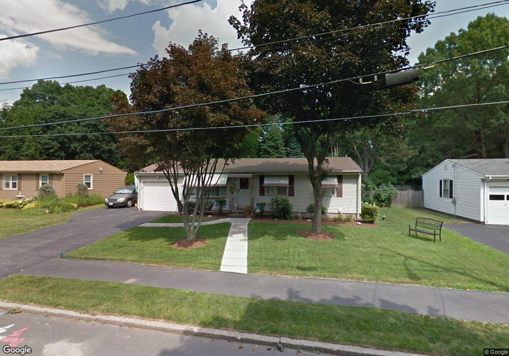 84 Ellison St, Cranston, RI 02920 - photo 1