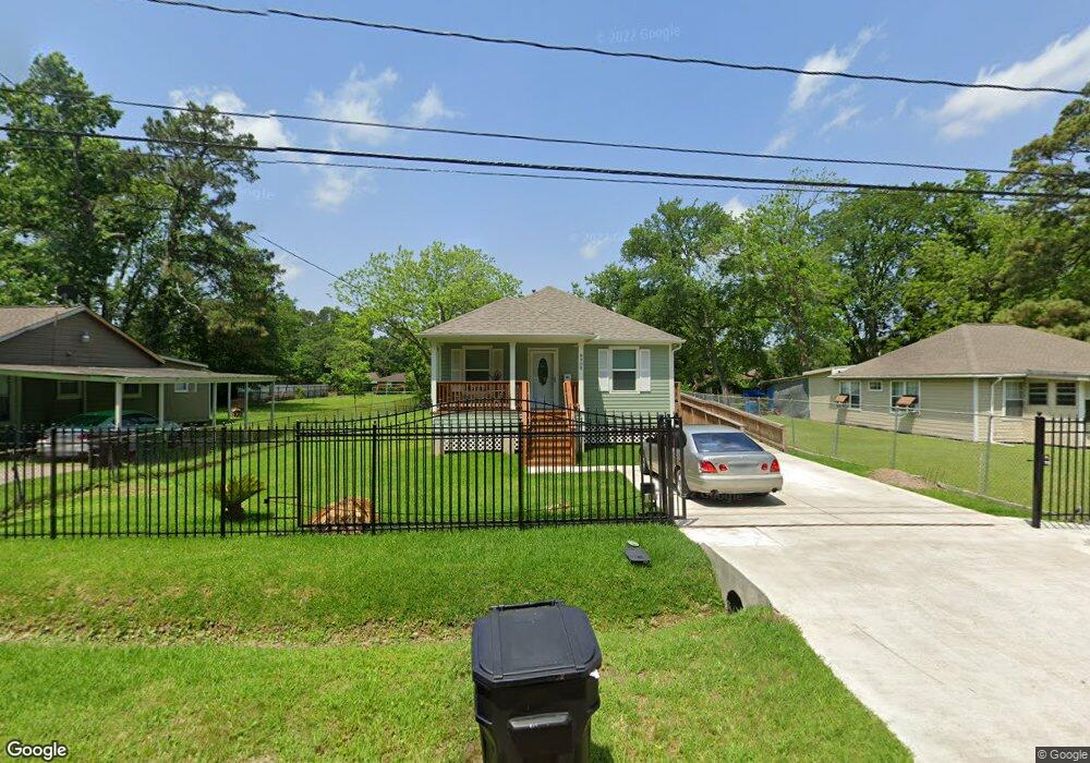 8909 Compton St, Houston, TX 77016 - photo 1