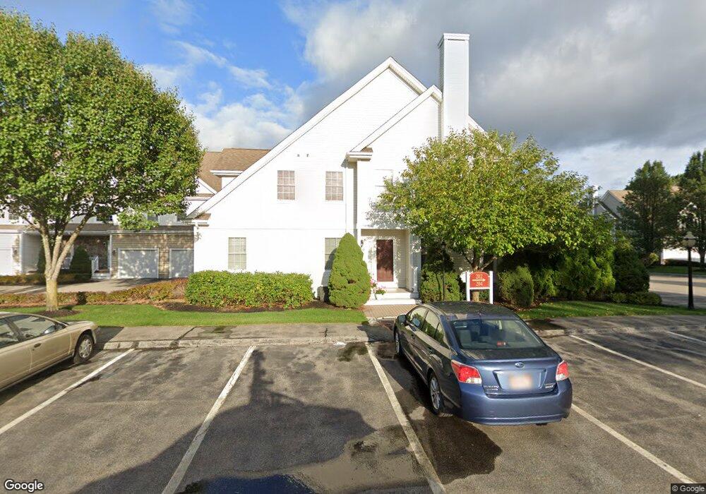 204 Regency Ln, Abington, MA 02351 - photo 1