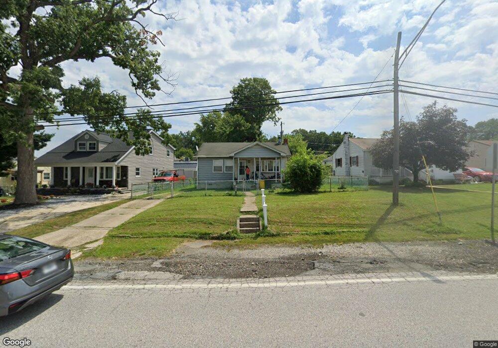 513 Compass Rd E, Middle River, MD 21220 - photo 1