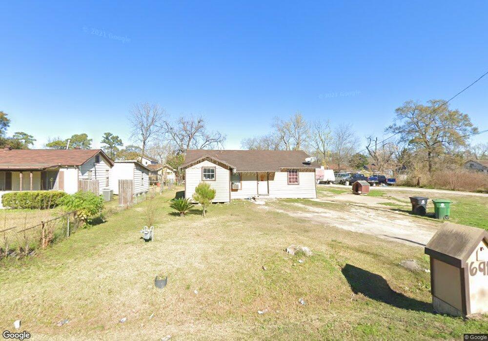 6911 Larkstone St, Houston, TX 77028 - photo 1