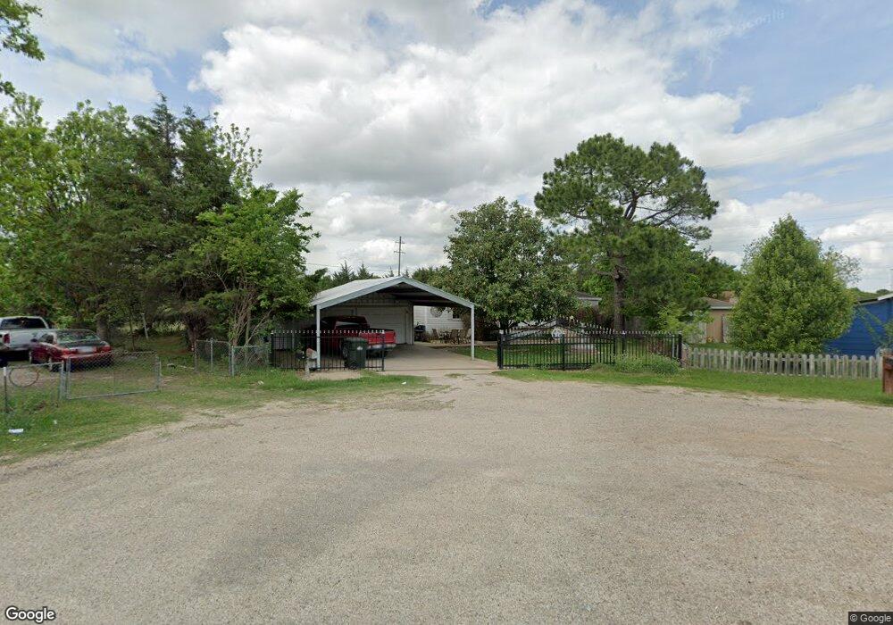 102 Christy Cir, Ennis, TX 75119 - photo 1