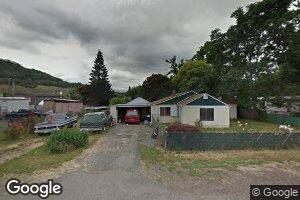 290 4th St, Dillard, OR 97432