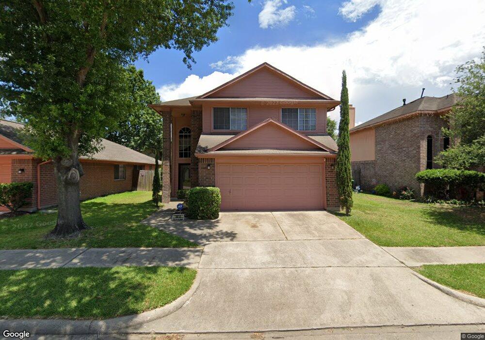 8814 Wild Basin Dr, Houston, TX 77088 - photo 1