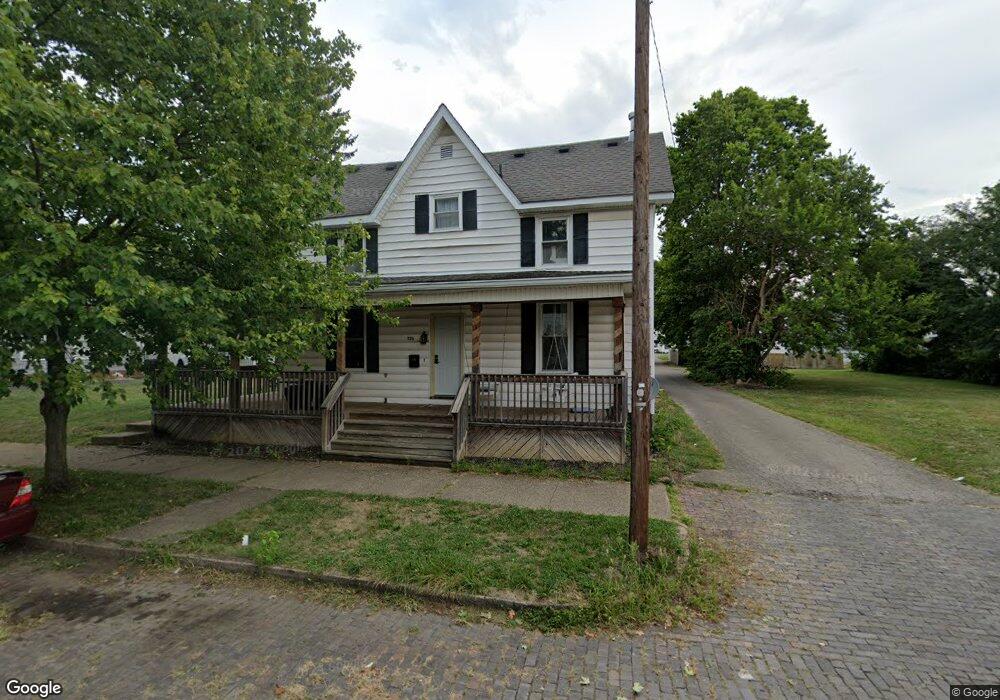 324 E Franklin St, Circleville, OH 43113 - photo 1