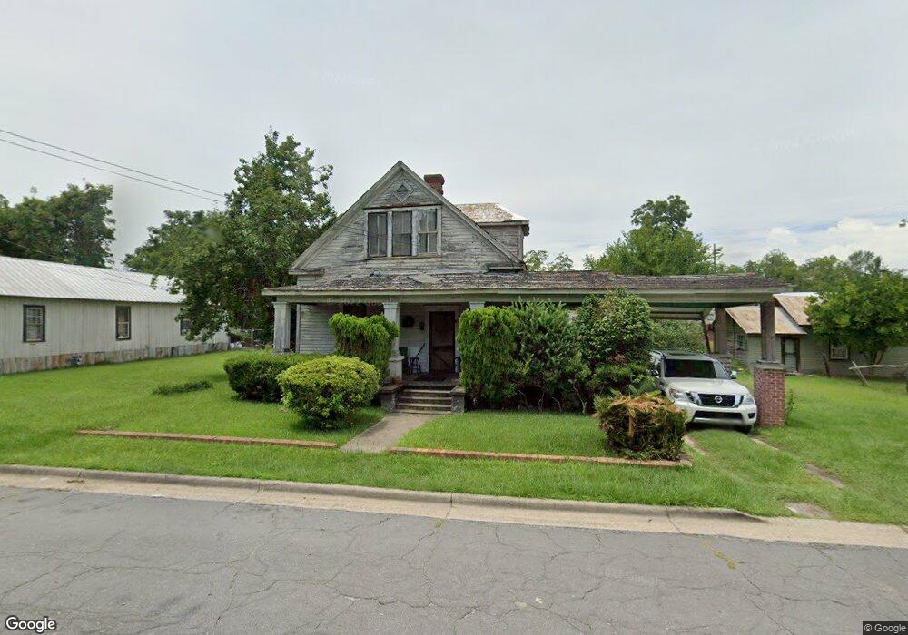 421 3rd St NW, Moultrie, GA 31768 - photo 1