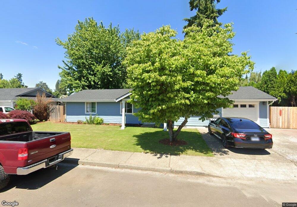 250 SW 6th Place, Canby, OR 97013 - photo 1