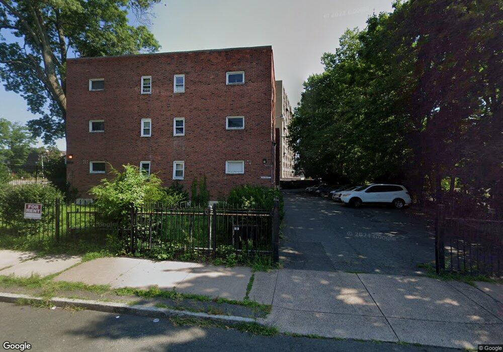 60 Niles St unit C2, Hartford, CT 06105 - photo 1