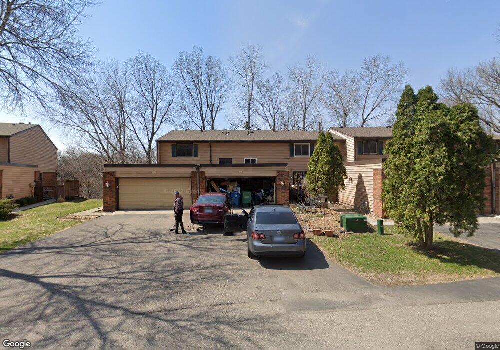 4843 Spring Cir, Minnetonka, MN 55345 - photo 1