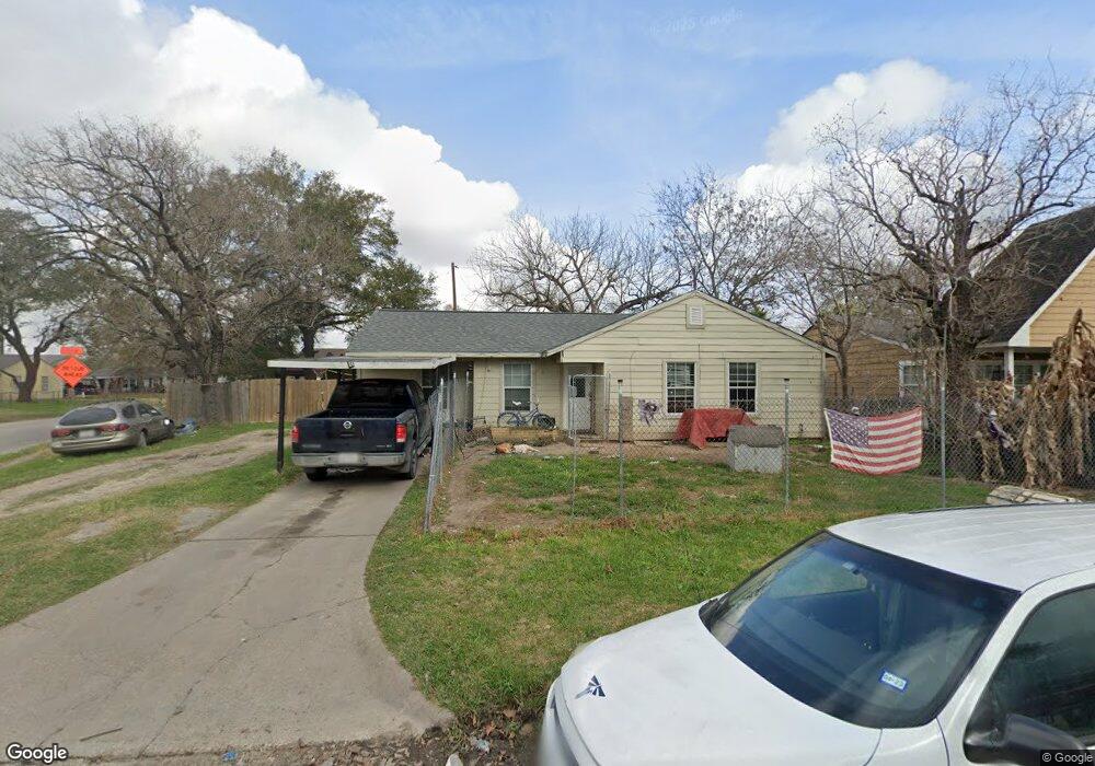 3003 Charter Oaks Dr, Houston, TX 77093 - photo 1