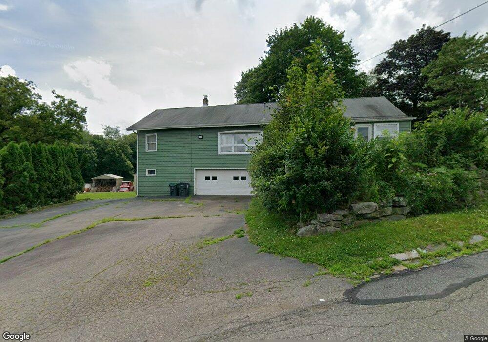 450 E Chapel St, Hazleton, PA 18201 - photo 1