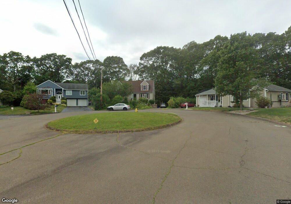 82 Benjamin Rd, East Haven, CT 06513 - photo 1