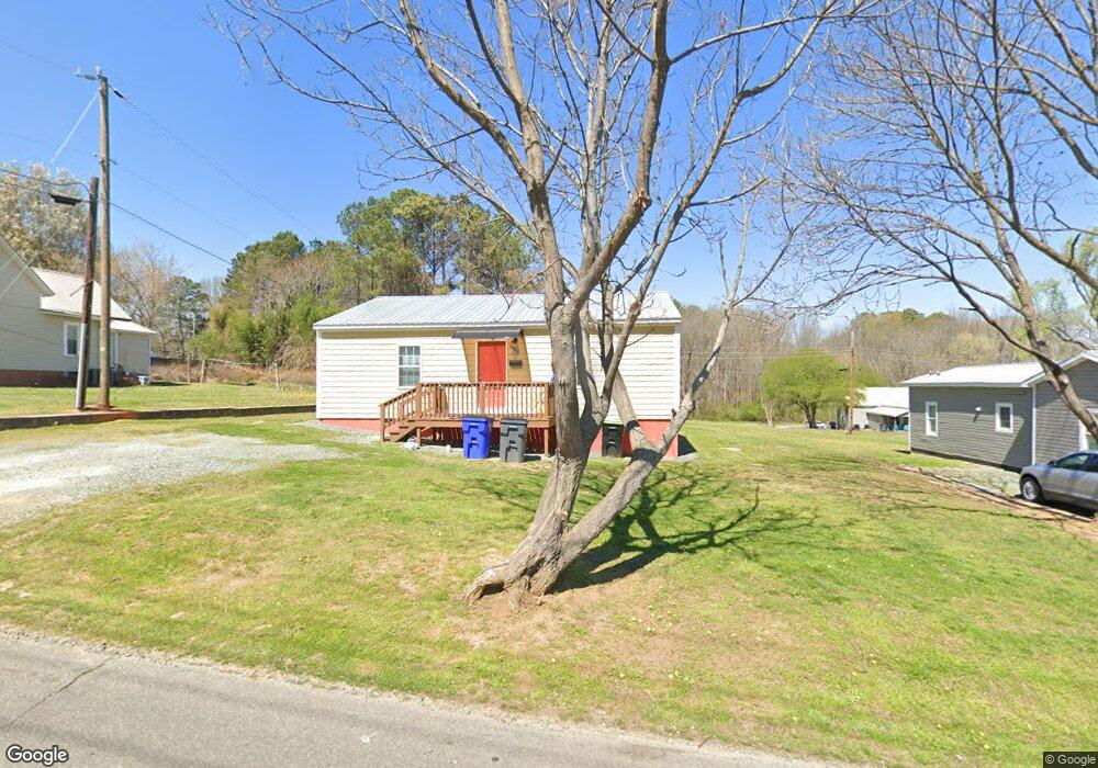 318 W 5th St, Siler City, NC 27344 - photo 1