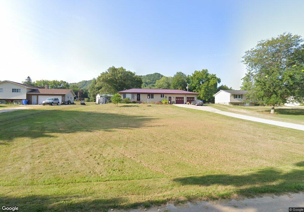 43089 John Adams Dr, Winona, MN 55987 - photo 1