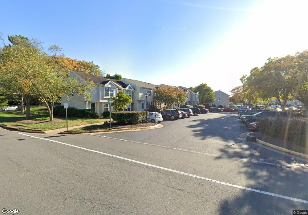 21753 Marigold Cir, Sterling, VA 20164 - photo 1