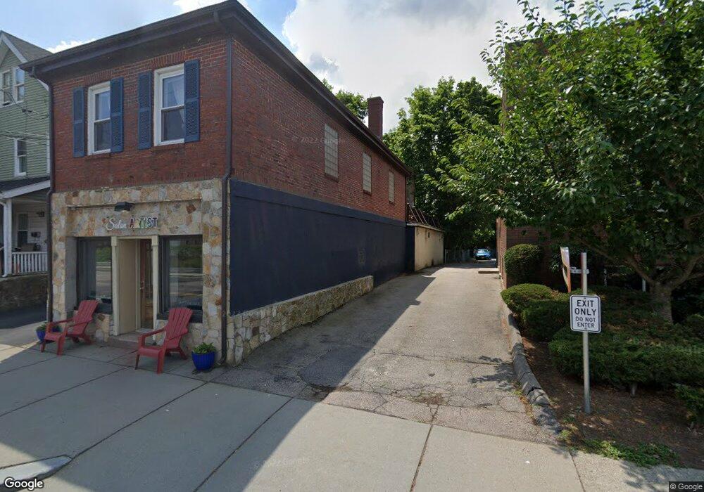 391 Langley Rd unit 1, Newton, MA 02459 - photo 1