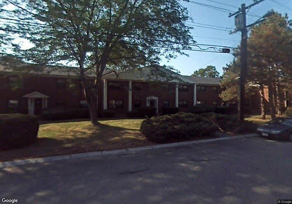 78 Renwick Rd unit C, Wakefield, MA 01880 - photo 1