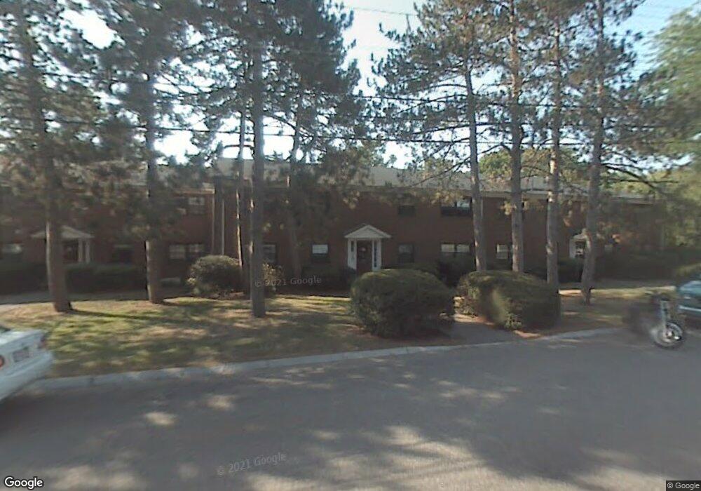 82 Renwick Rd unit D, Wakefield, MA 01880 - photo 1