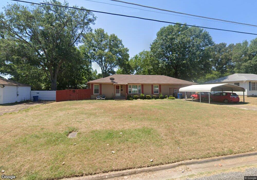 710 Camp St, Kilgore, TX 75662 - photo 1