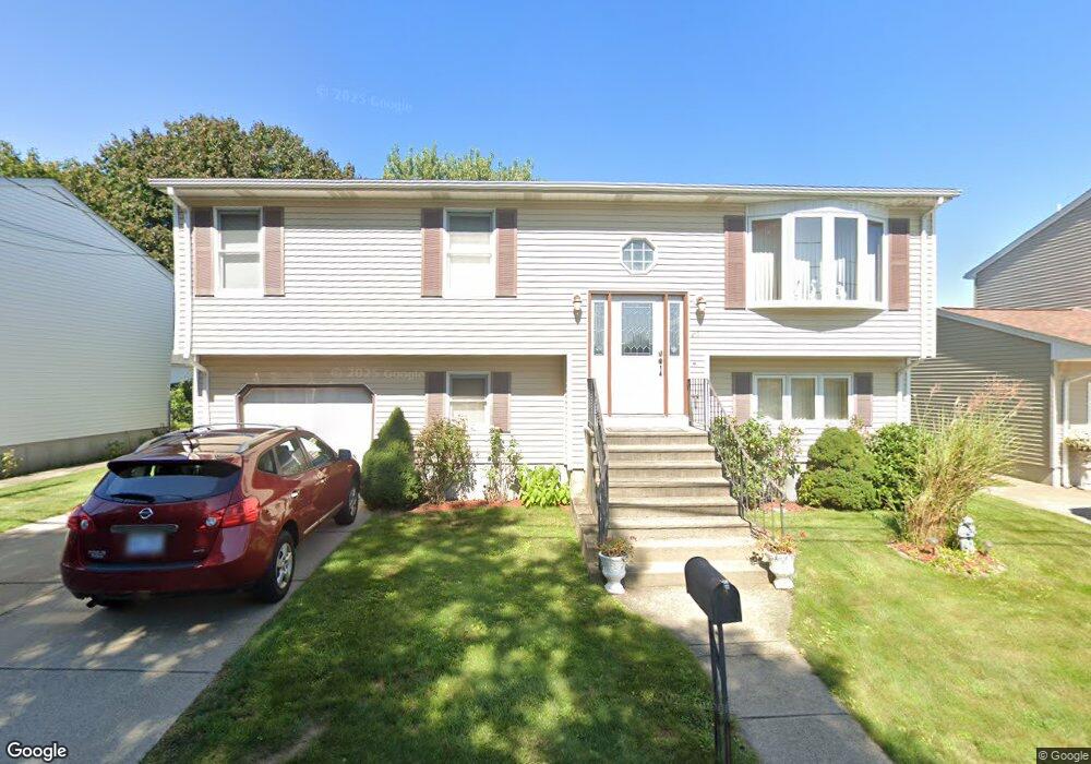 26 Ingraham St, Cumberland, RI 02864 - photo 1